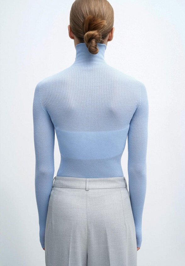 Водолазка Brusnika