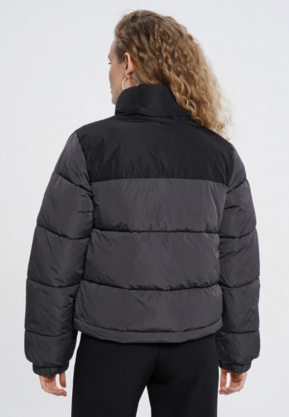 Пуховик Твое