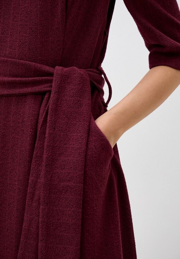 Платье MadaM T