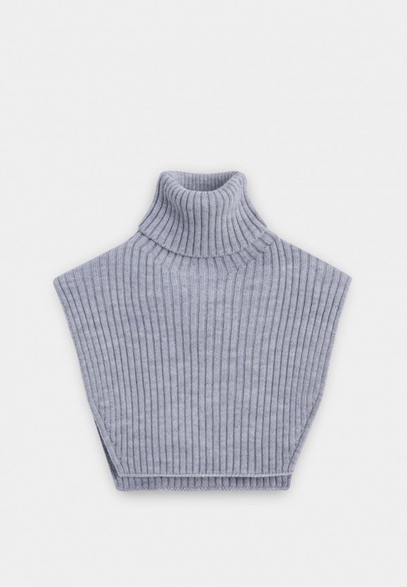 Манишка Finn Flare