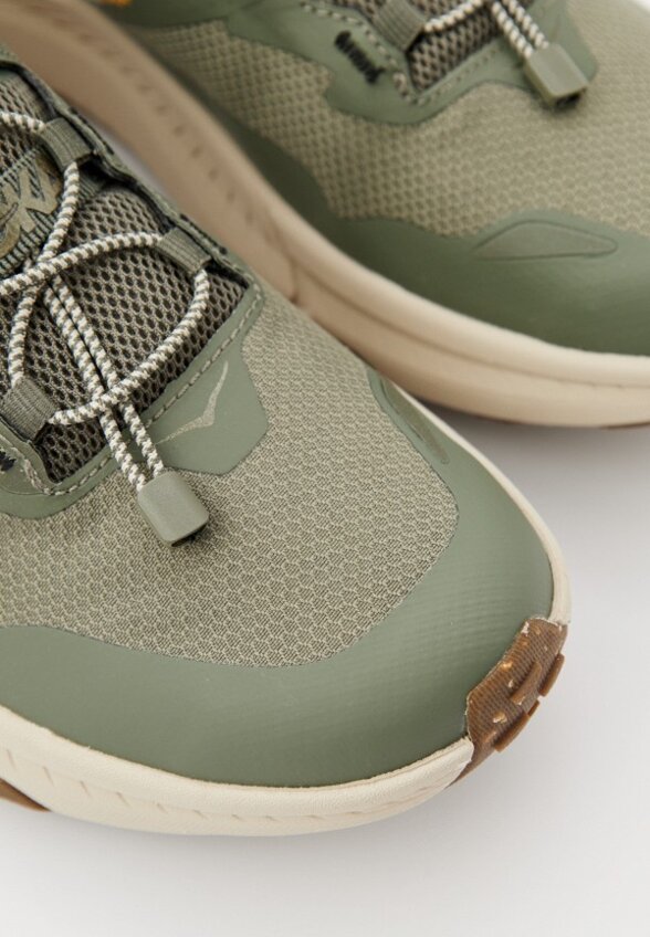 Кроссовки Hoka One One