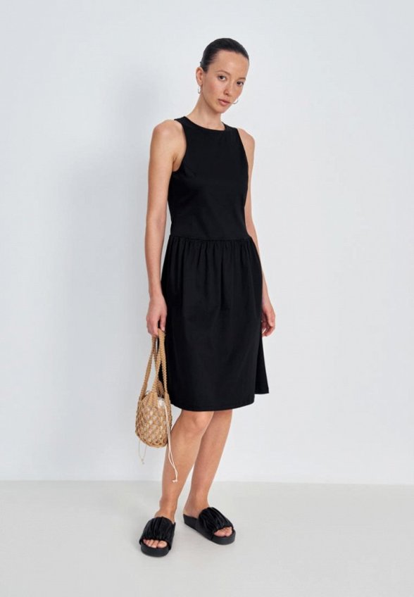 Платье Finn Flare