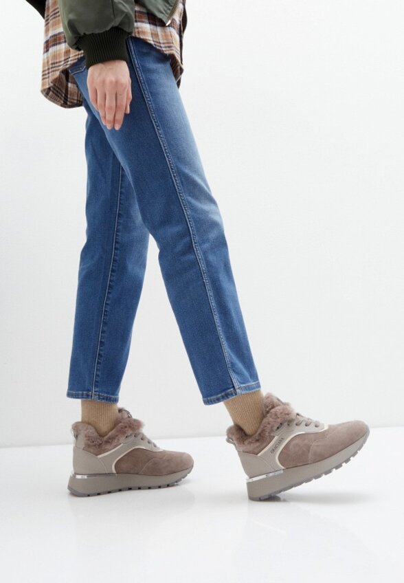 Кроссовки Graciana