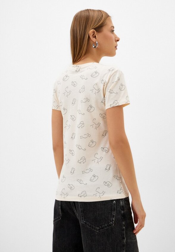 Футболка Colin's