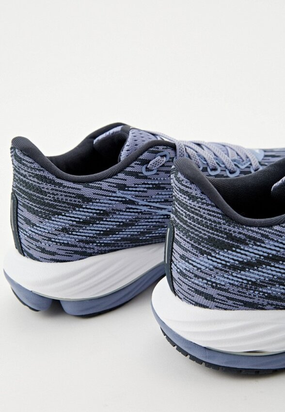 Кроссовки Mizuno