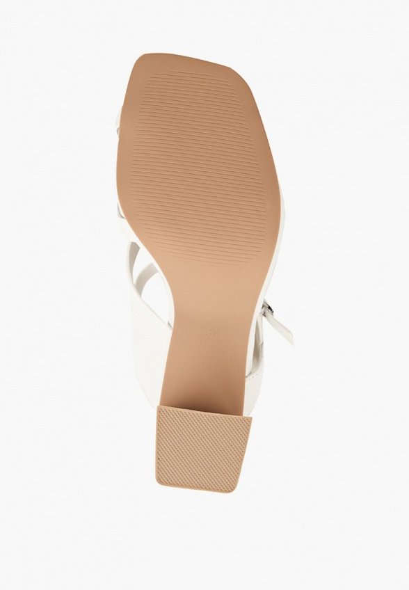 Босоножки Betsy