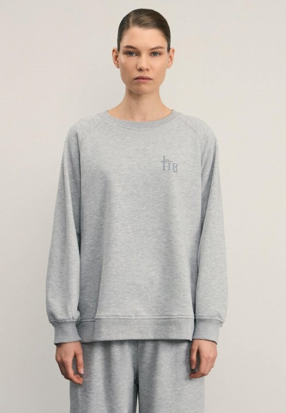 Свитшот Zarina