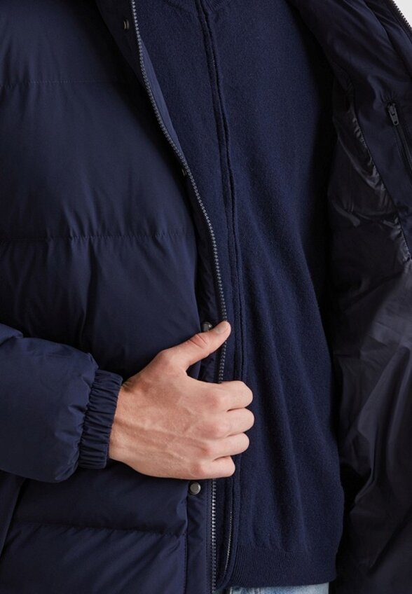 Пуховик United Colors of Benetton