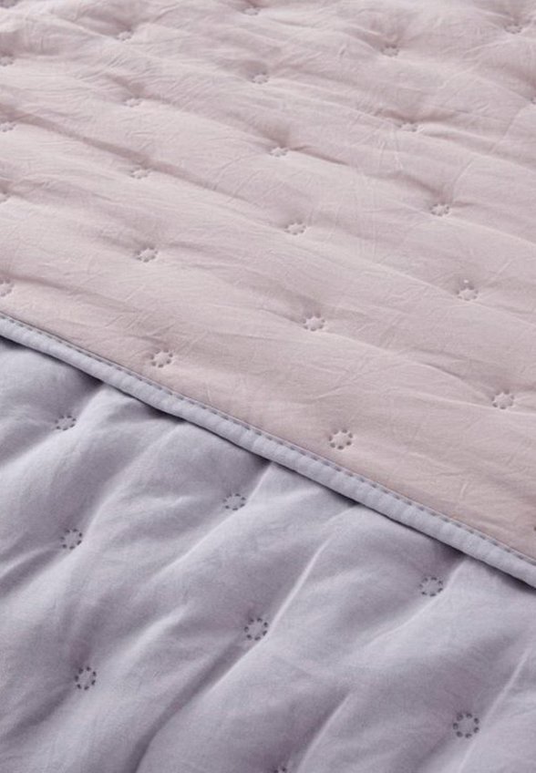 Комплект с покрывалом Sofi De Marko