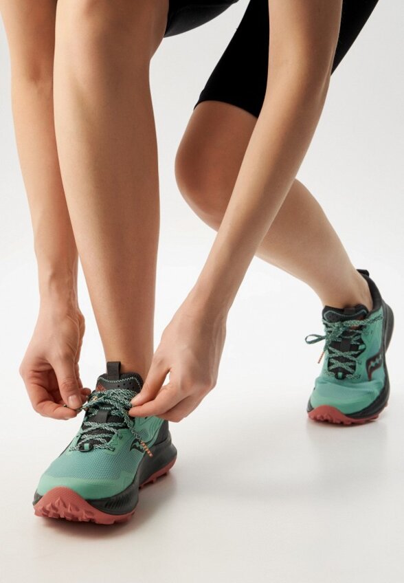 Кроссовки Saucony