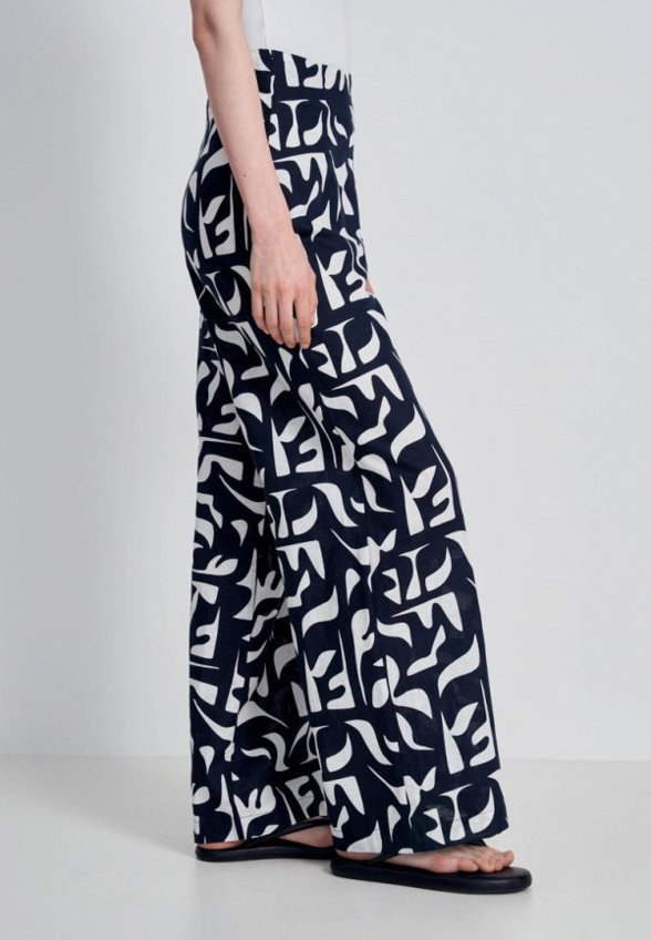 Брюки Finn Flare