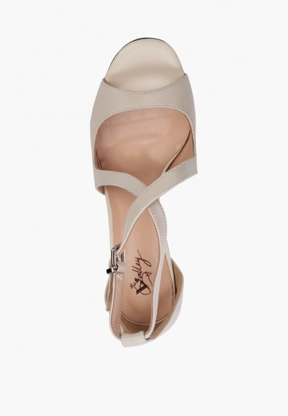 Босоножки Valley