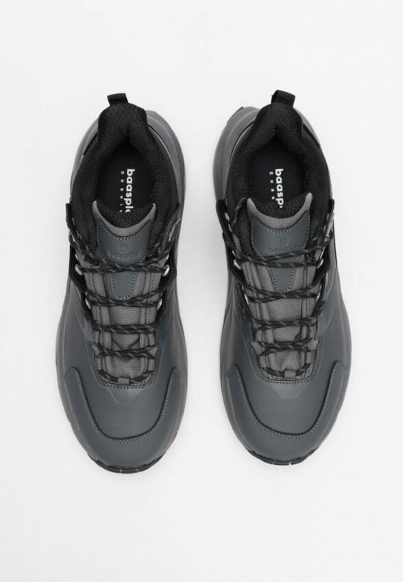 Кроссовки Baasploa