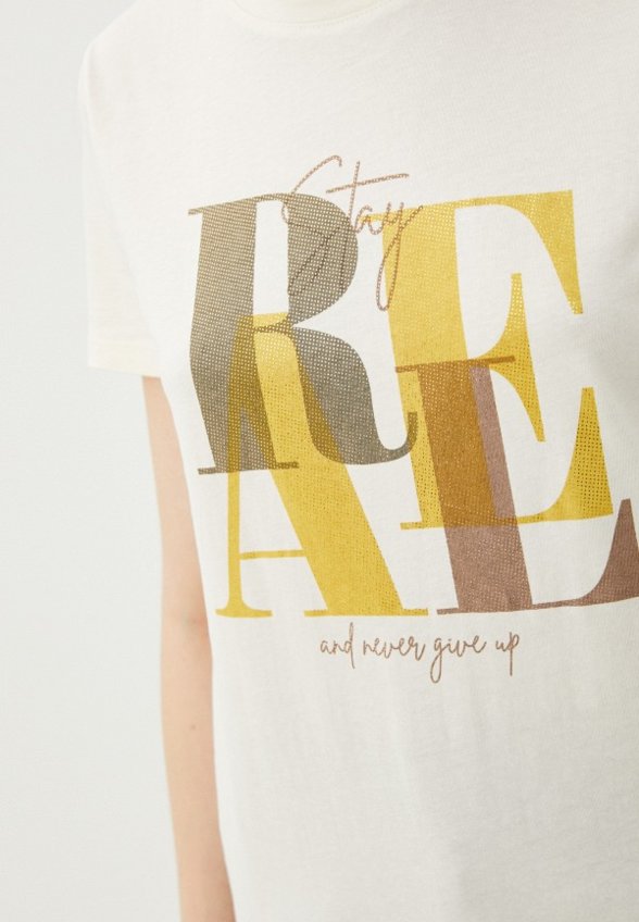 Футболка Colin's