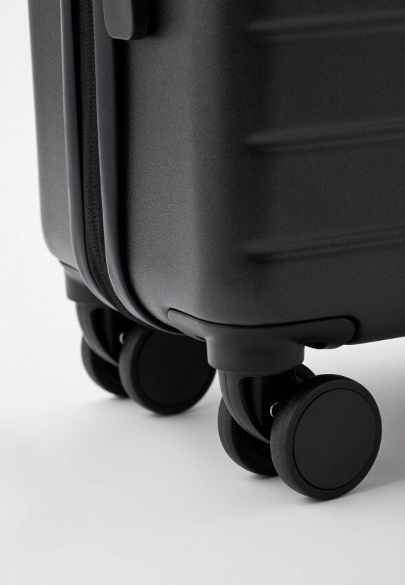 Чемодан Emporio Armani