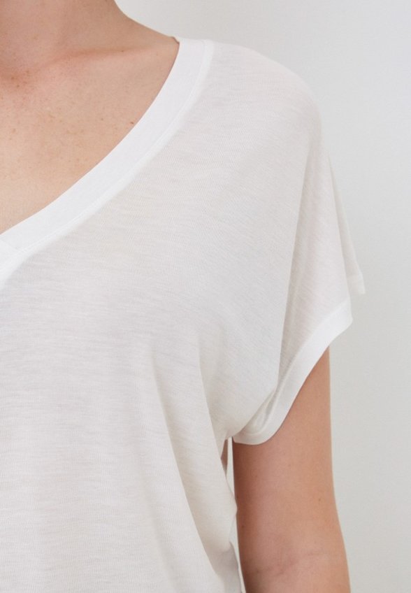 Футболка Neohit