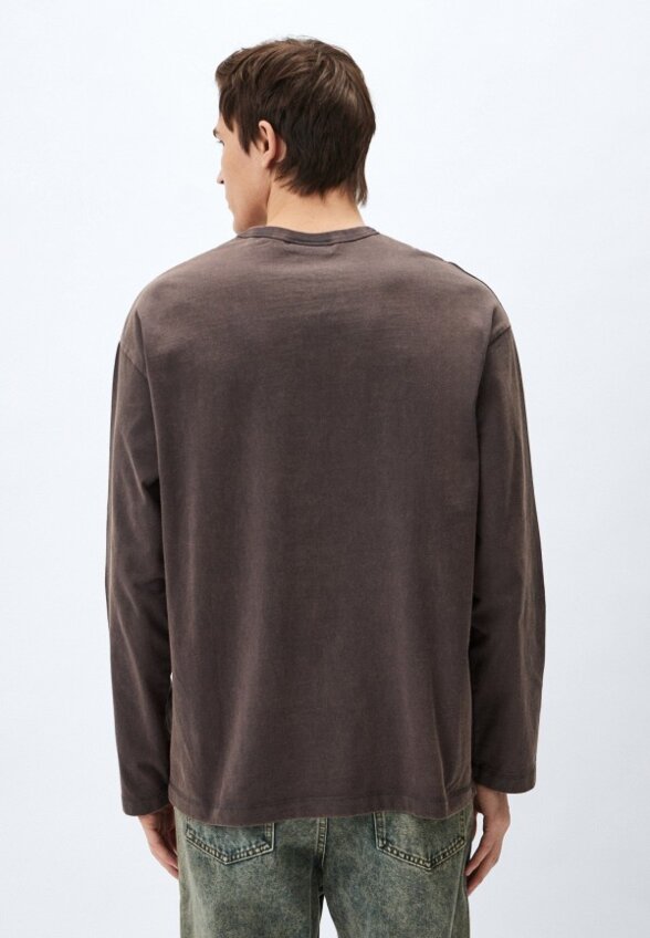 Лонгслив Mademan