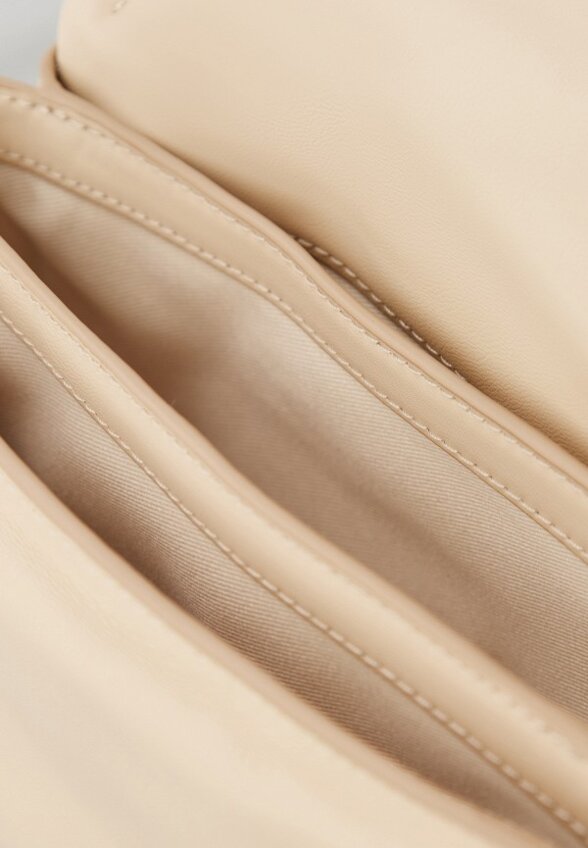 Сумка Karl Lagerfeld