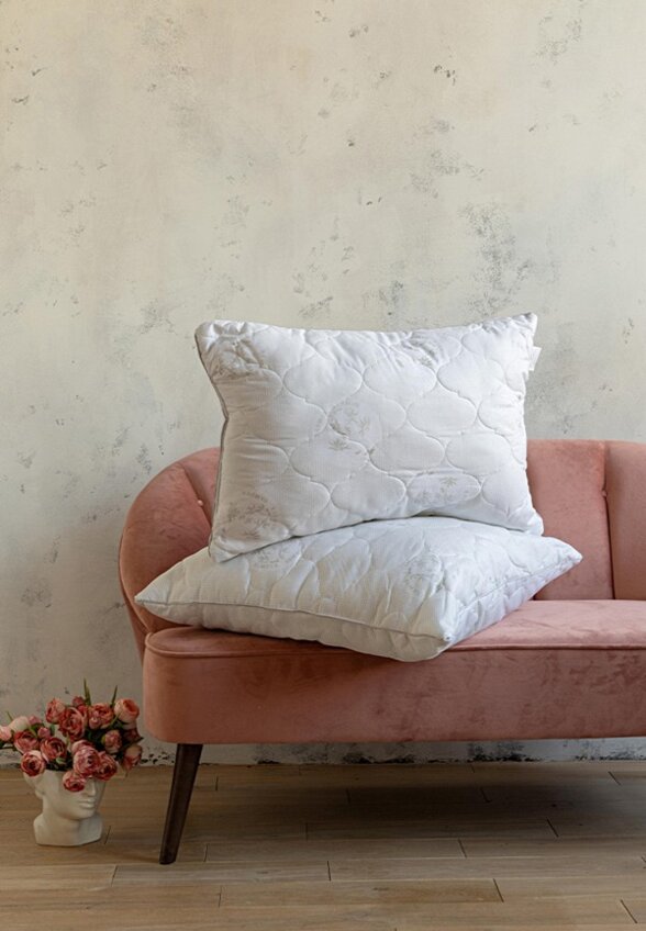 Подушка Mia Cara