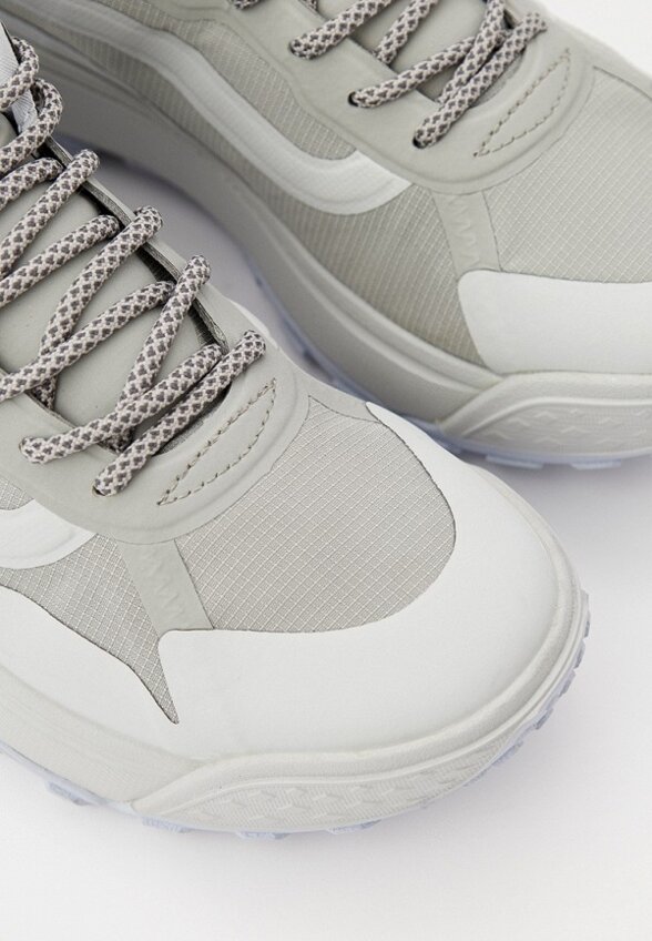 Кроссовки Vans