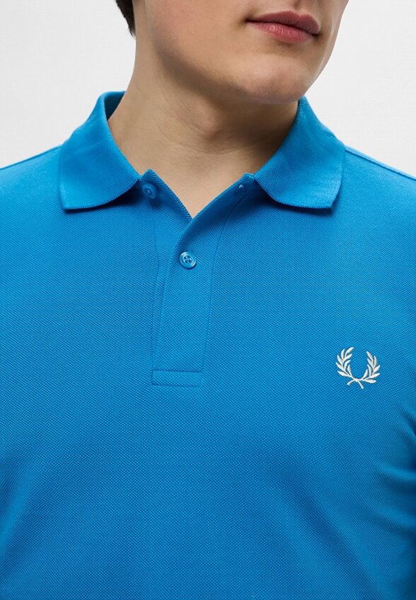 Поло Fred Perry