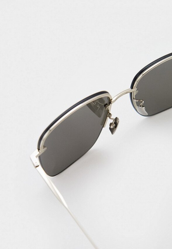 Очки солнцезащитные Saint Laurent