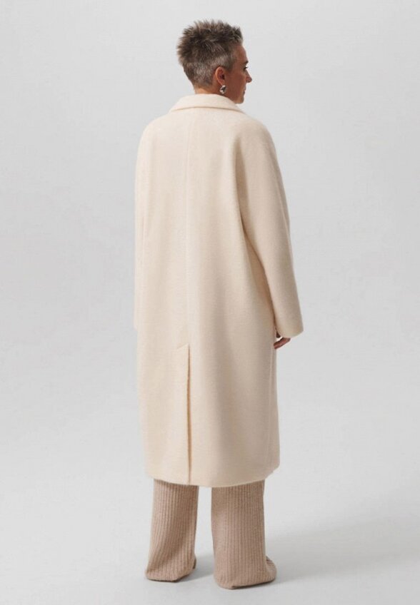 Пальто двубортное GLVR