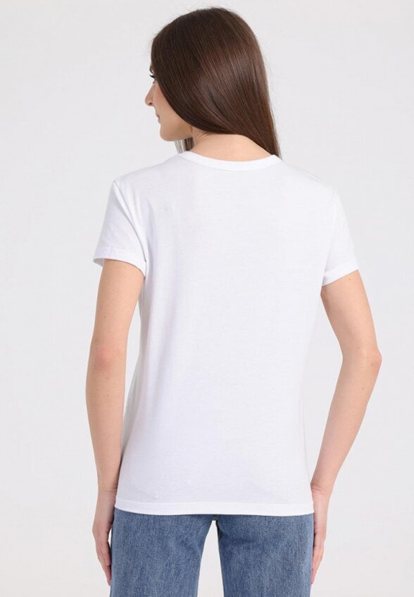 Футболка Апрель