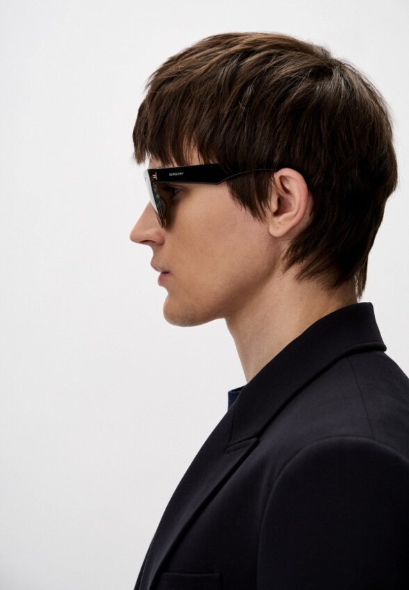 Очки солнцезащитные Burberry