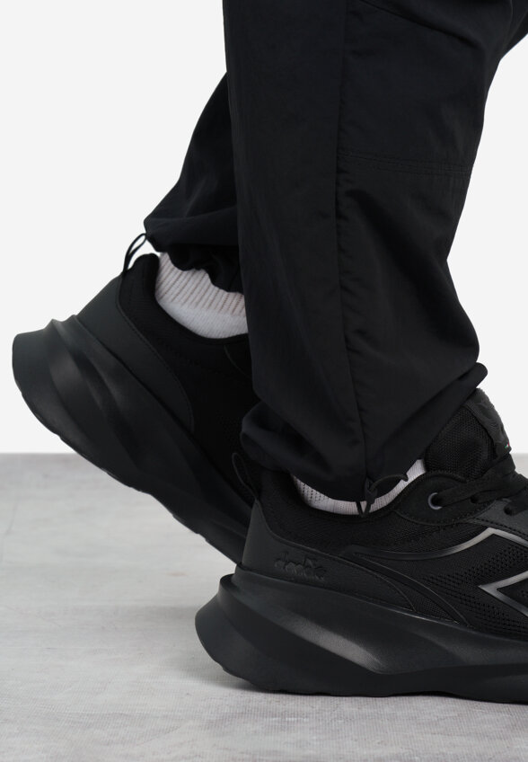 Кроссовки мужские Diadora Leggero Ing, Черный