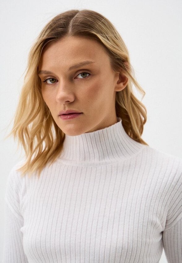 Водолазка Mia Mania