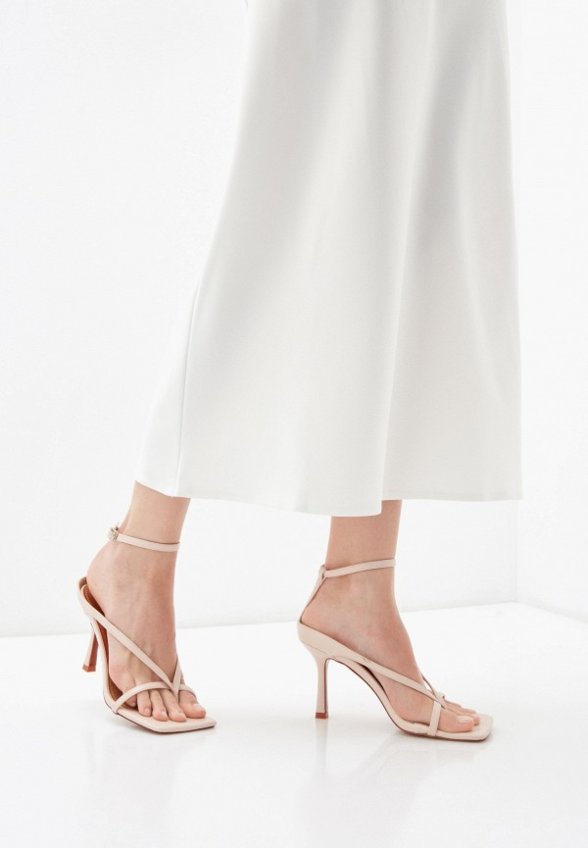 Босоножки Sbalo