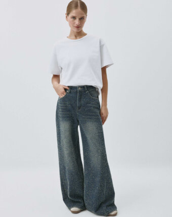 Джинсы Wide leg с потертостями женщинам