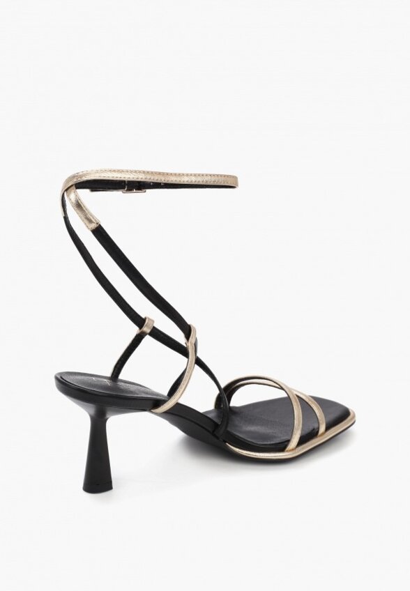 Босоножки Keddo