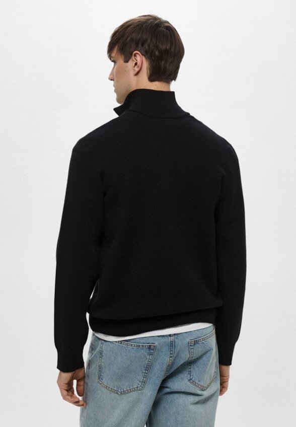 Кардиган Mademan