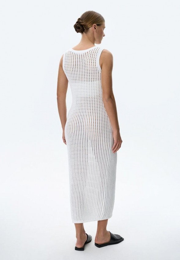 Платье Brusnika