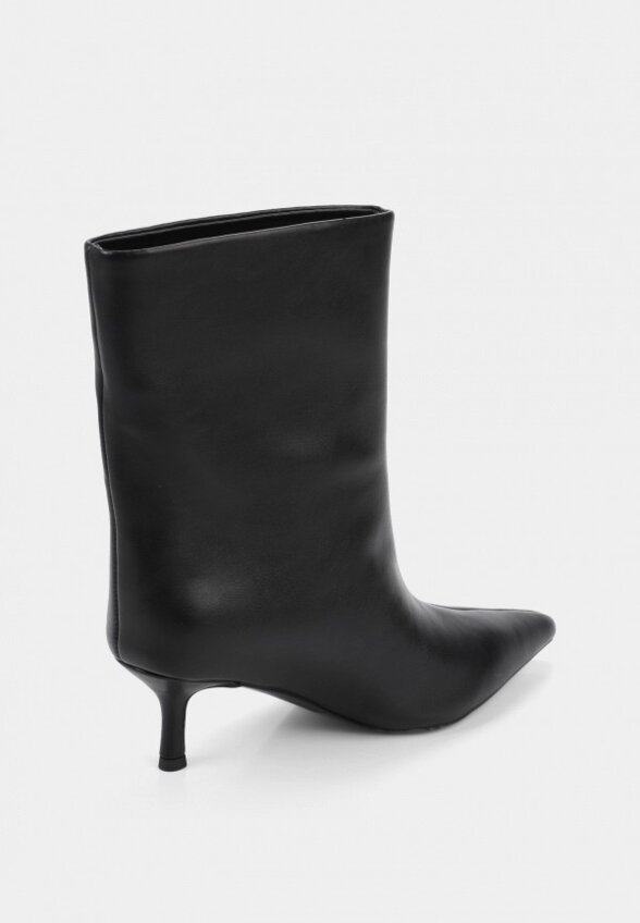 Полусапоги Araz