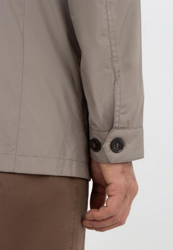 Ветровка Gino Pellini