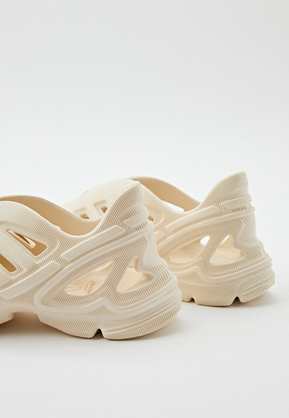 Кроссовки adidas Originals