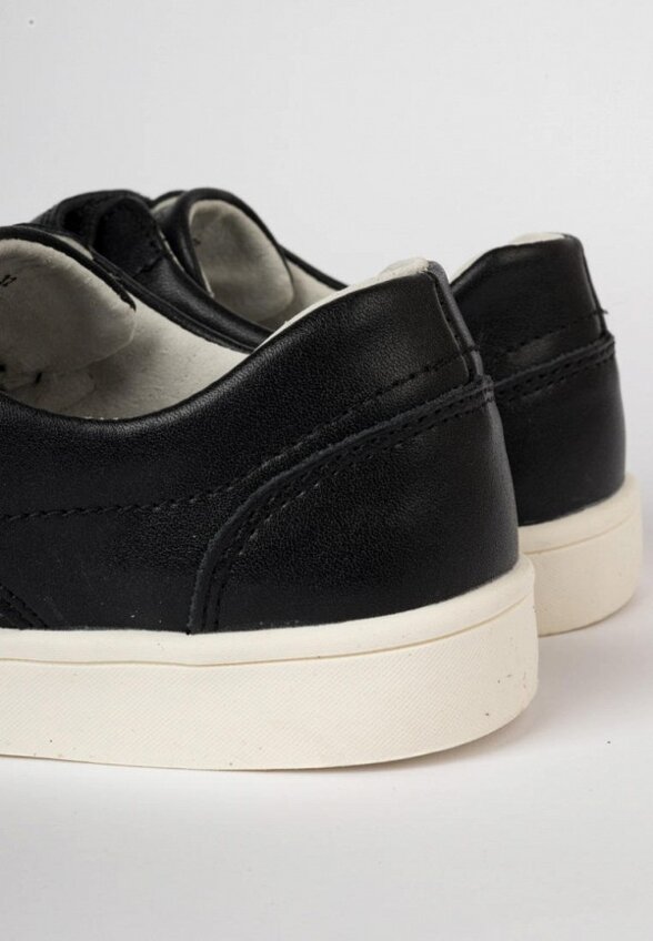 Ботинки Tikkago