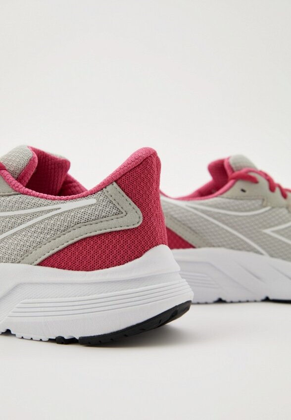 Кроссовки Diadora