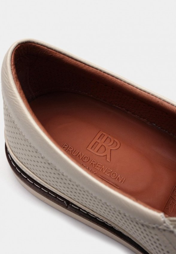 Слипоны Bruno Renzoni