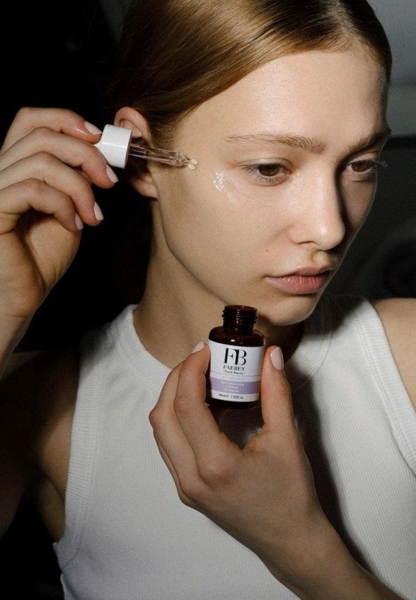 Сыворотка для кожи вокруг глаз Faebey