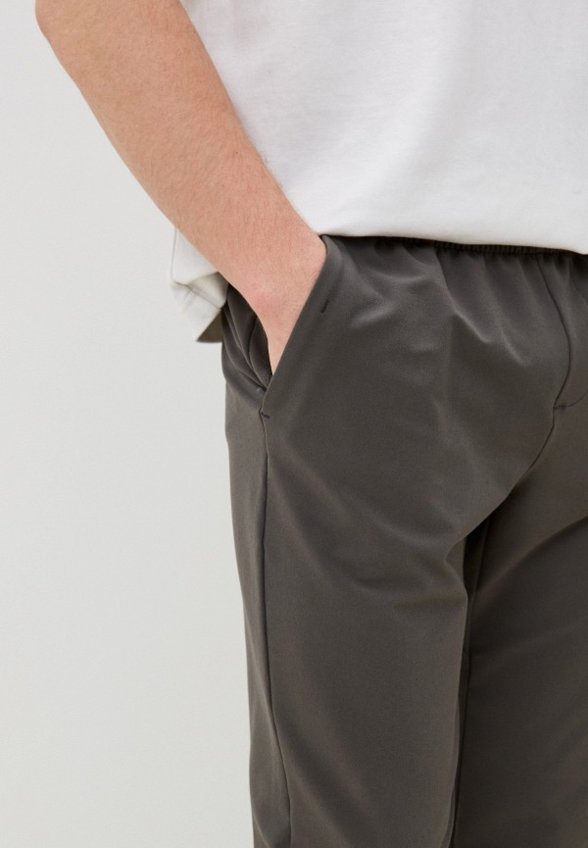 Брюки спортивные Anta