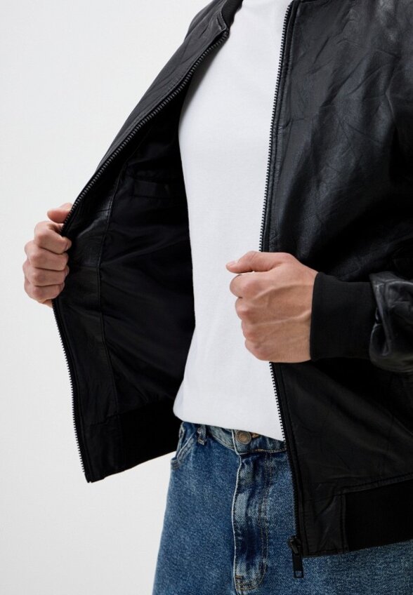 Куртка кожаная Urban Fashion for Men