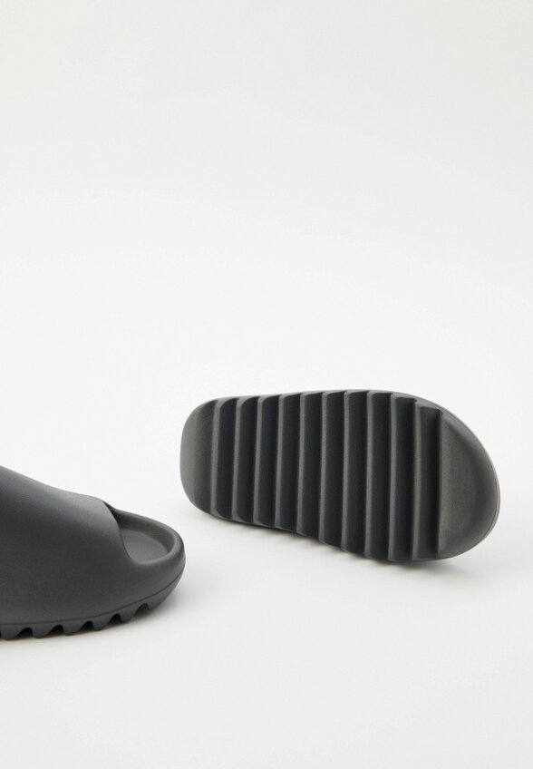 Сланцы adidas YEEZY