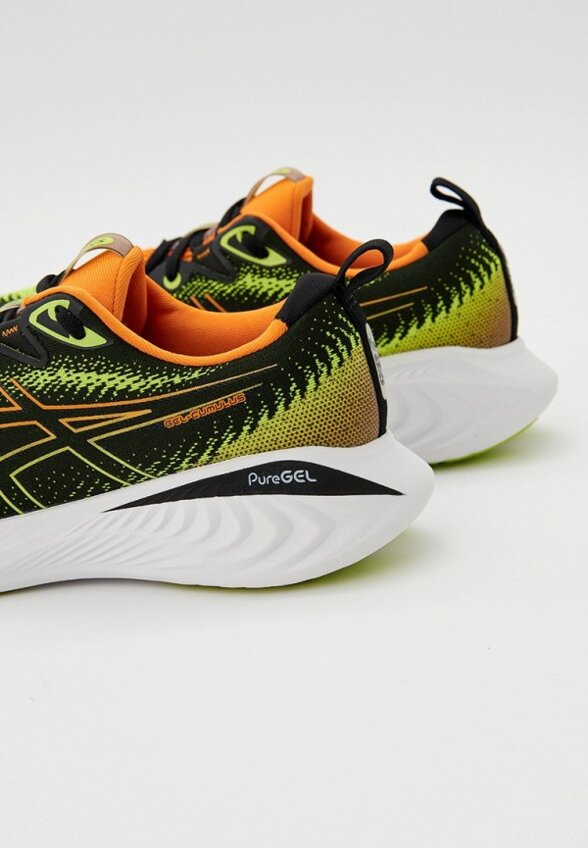 Кроссовки ASICS