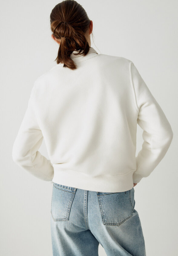 Свитшот прямого кроя из футера