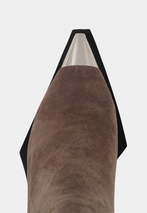 Ботильоны Araz