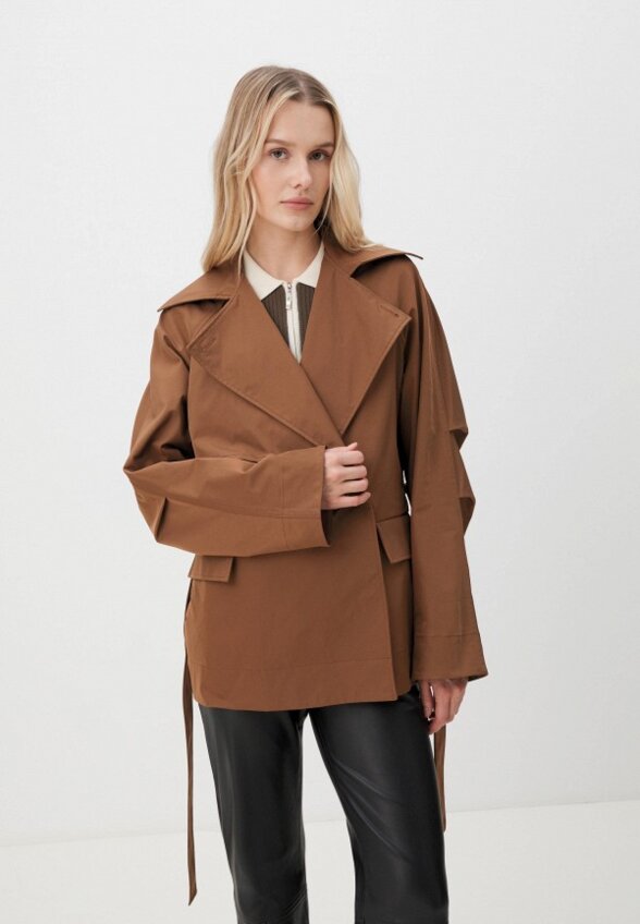 Плащ Maison David